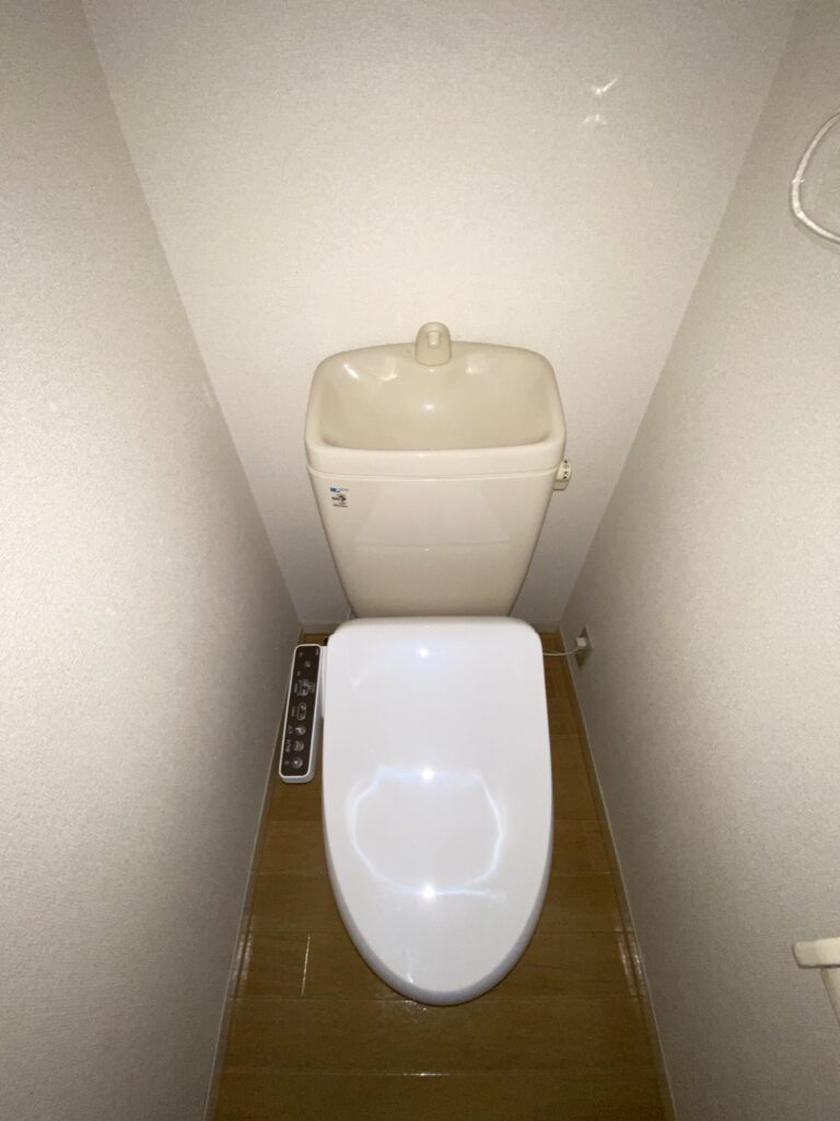 温水洗浄便座（サービス品）