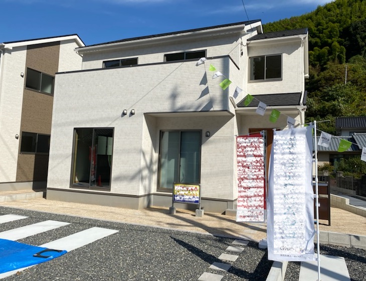 リナージュ2号棟*大竹市元町4丁目 新築戸建