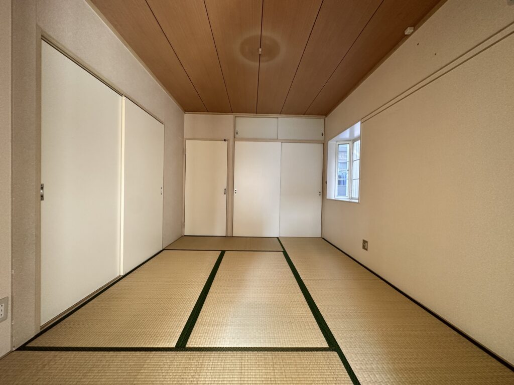 畳表は新品希望の場合、表替します。
