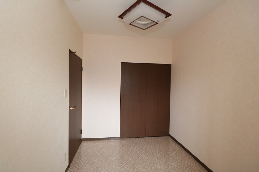 照明は処分の為、ありません。