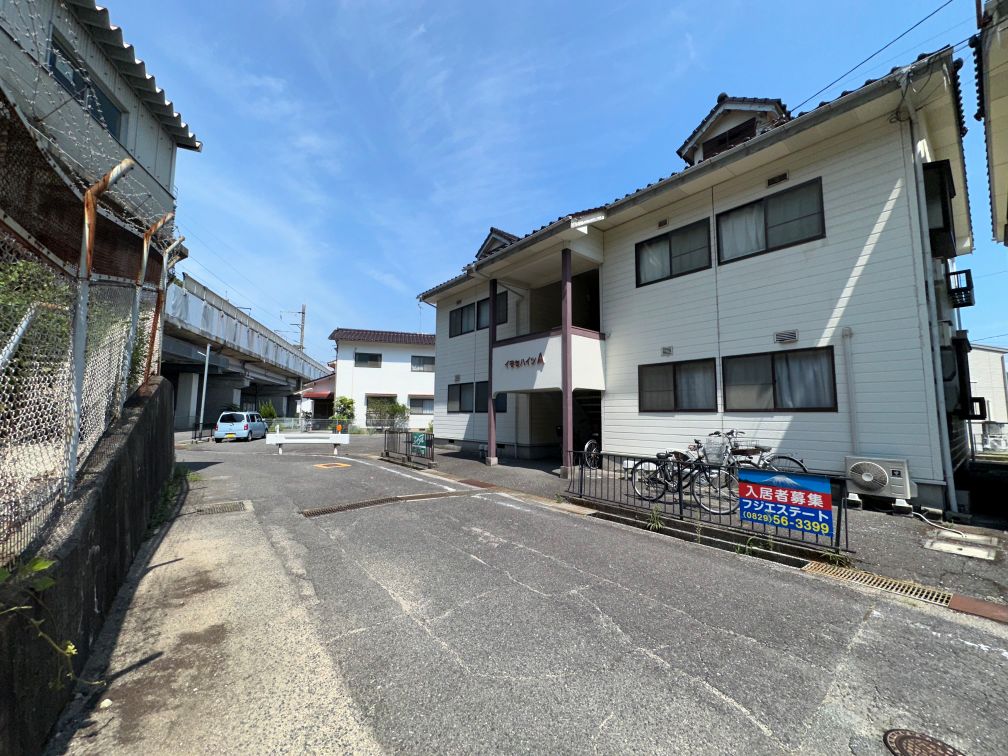 イモセハイツA 101