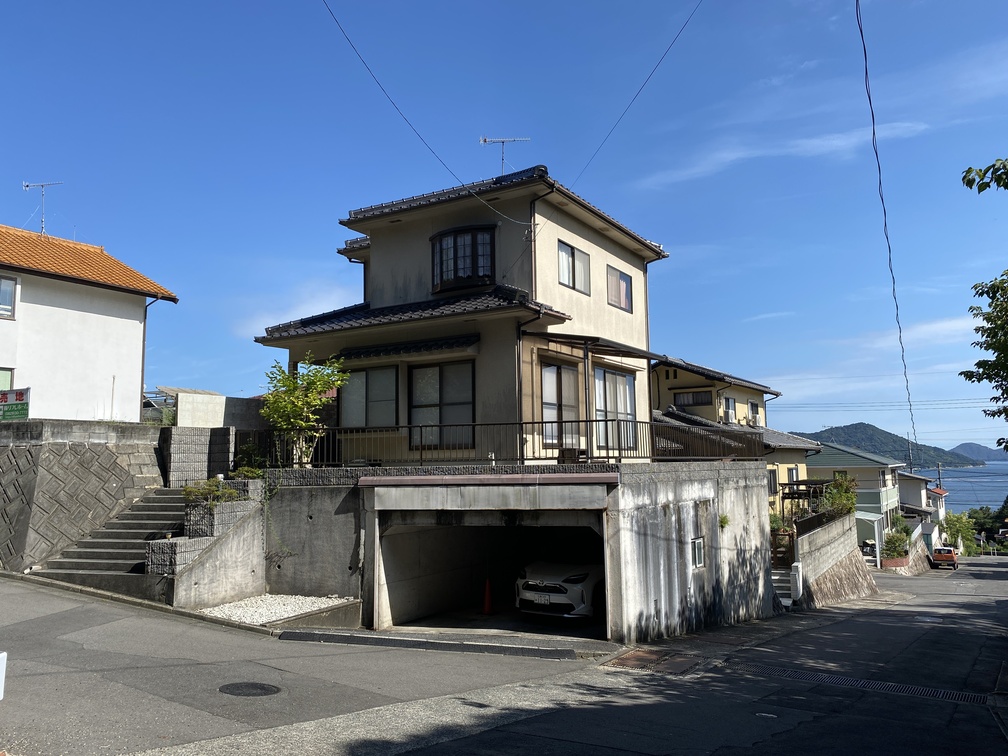 廿日市市 八坂二丁目　貸戸建
