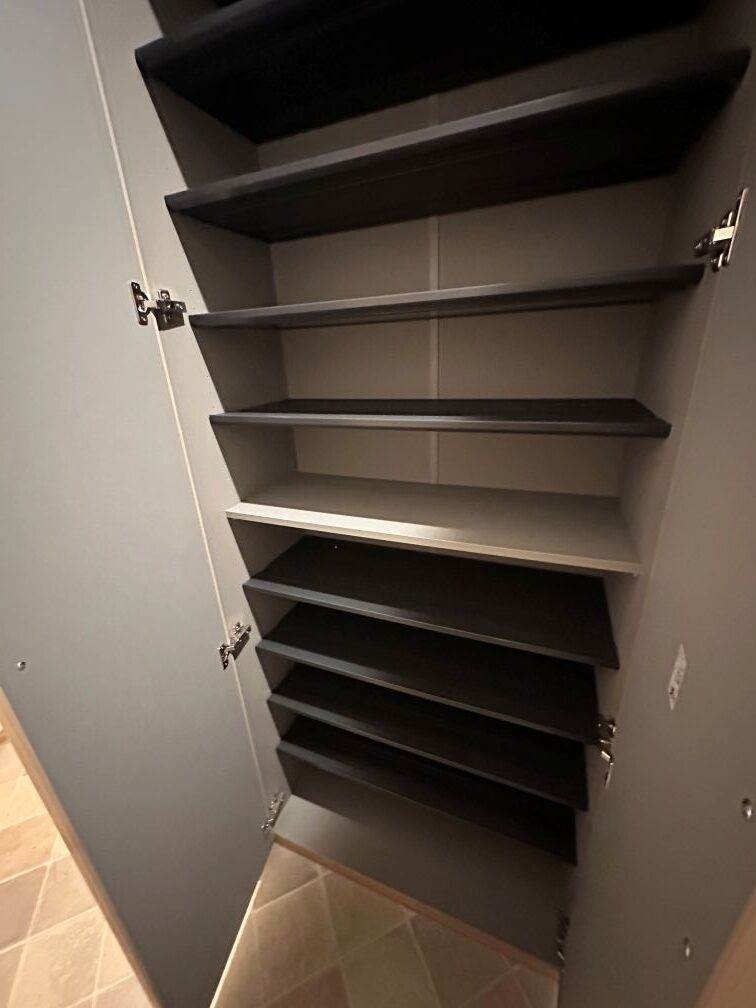 靴がたくさん入ります