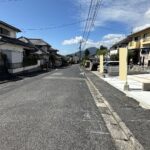 前面道路が広いので駐車もスムーズ