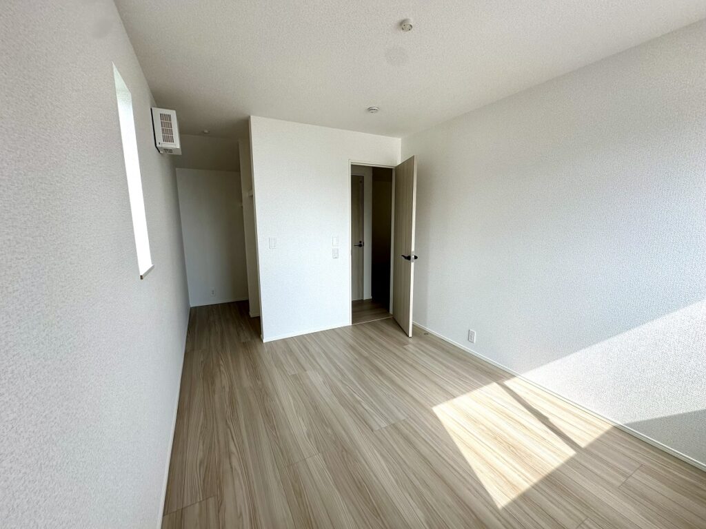 2階洋室6帖