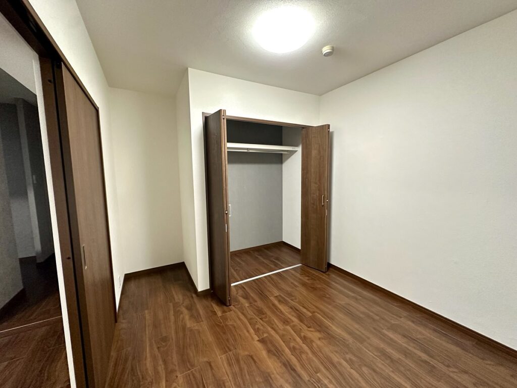 洋室5帖