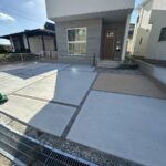 並列駐車４台可（車種による）