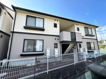 ファミーユ阿品B棟