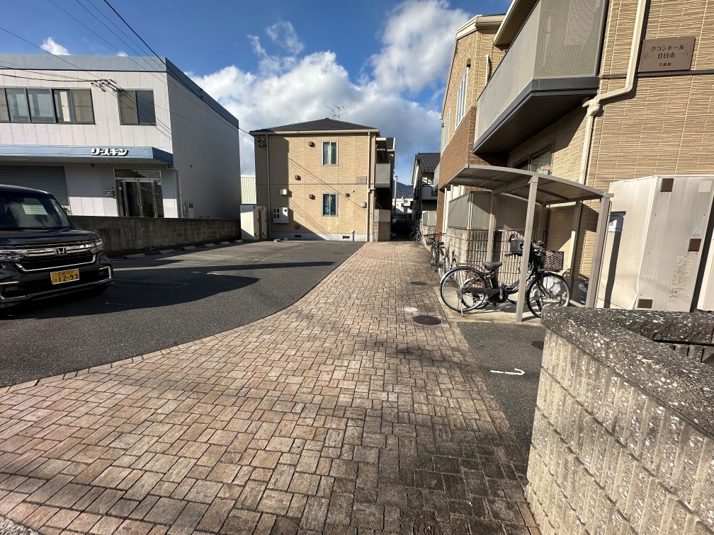 グランドール 壱番館 101号室