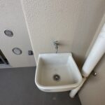 バルコニーには便利なスロップシンク